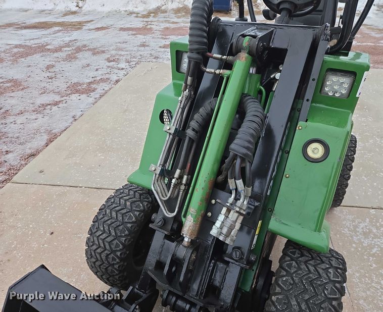 image for item EB1194 Taian DY620 compact wheel loader