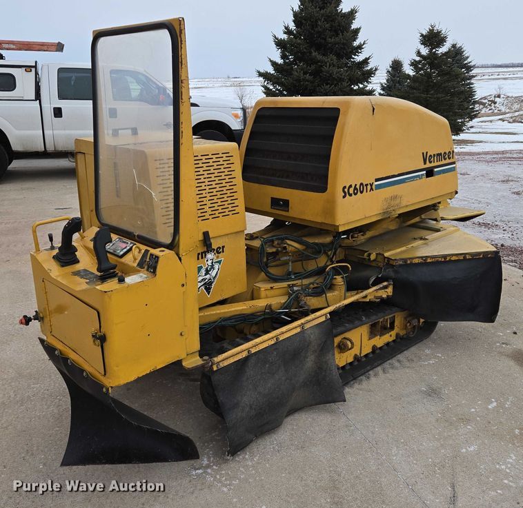 image for item EB1195 2004 Vermeer SC60TX stump grinder