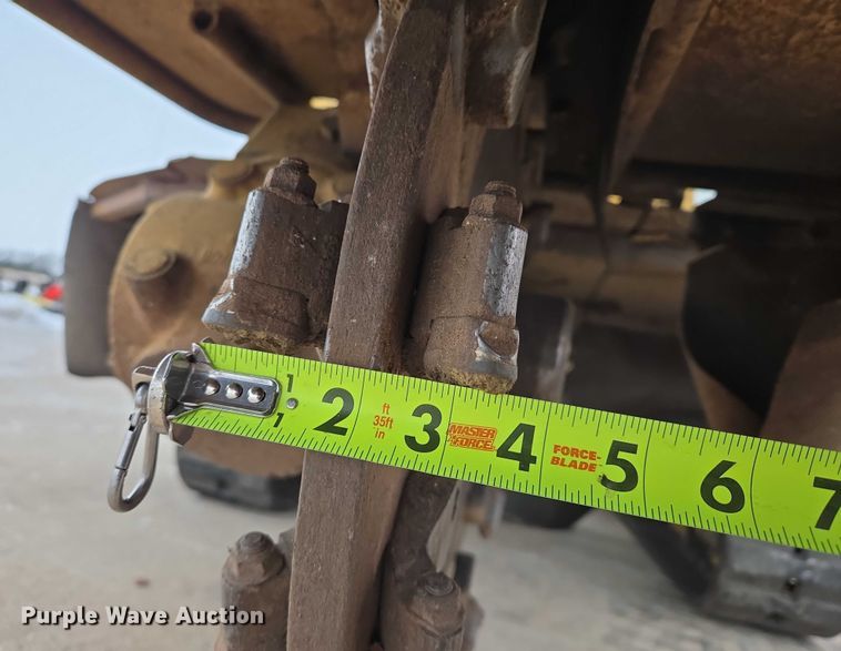 image for item EB1195 2004 Vermeer SC60TX stump grinder