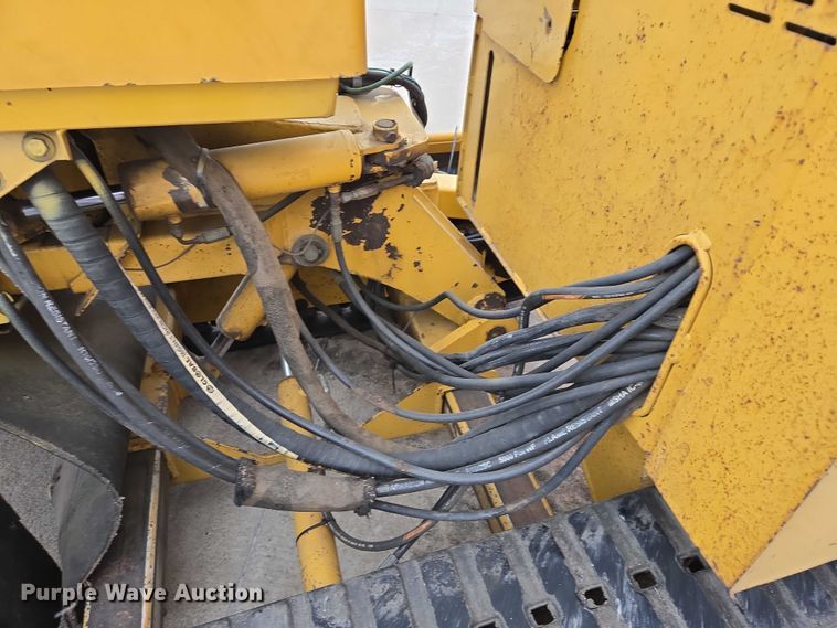 image for item EB1195 2004 Vermeer SC60TX stump grinder