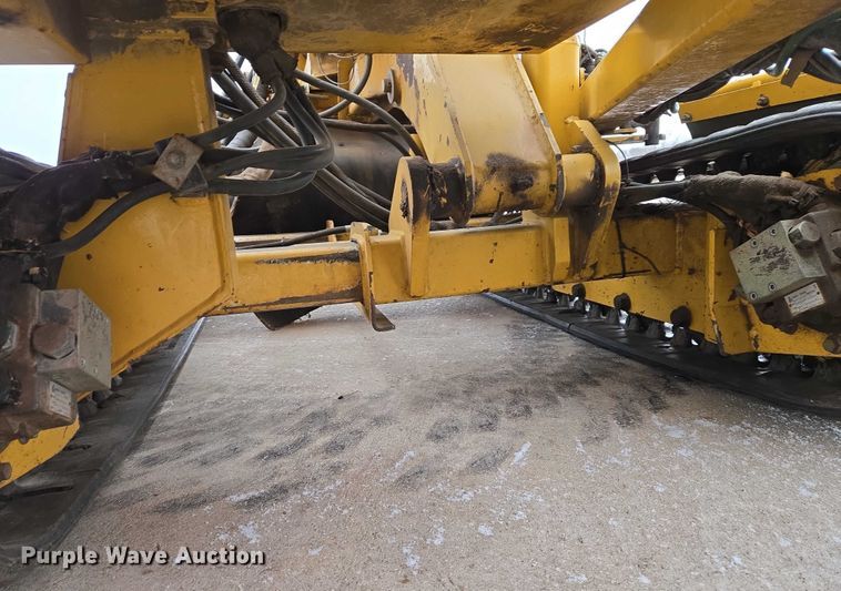 image for item EB1195 2004 Vermeer SC60TX stump grinder