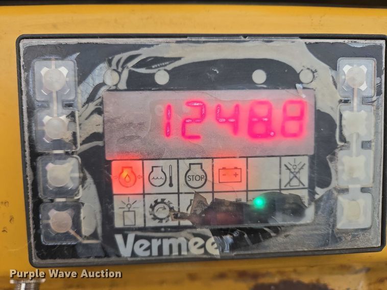 image for item EB1195 2004 Vermeer SC60TX stump grinder