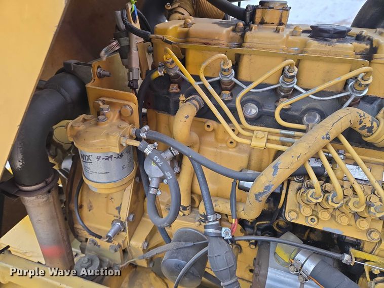 image for item EB1195 2004 Vermeer SC60TX stump grinder