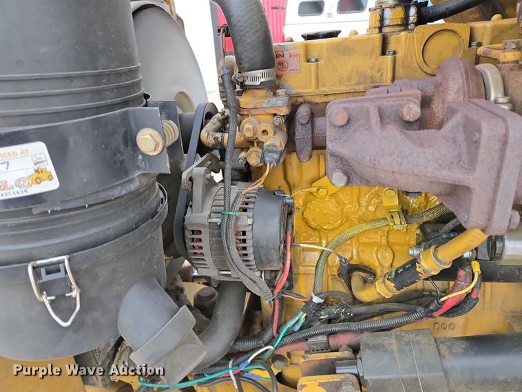 image for item EB1195 2004 Vermeer SC60TX stump grinder