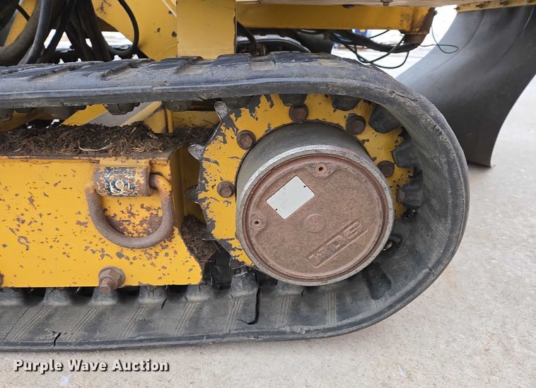 image for item EB1195 2004 Vermeer SC60TX stump grinder