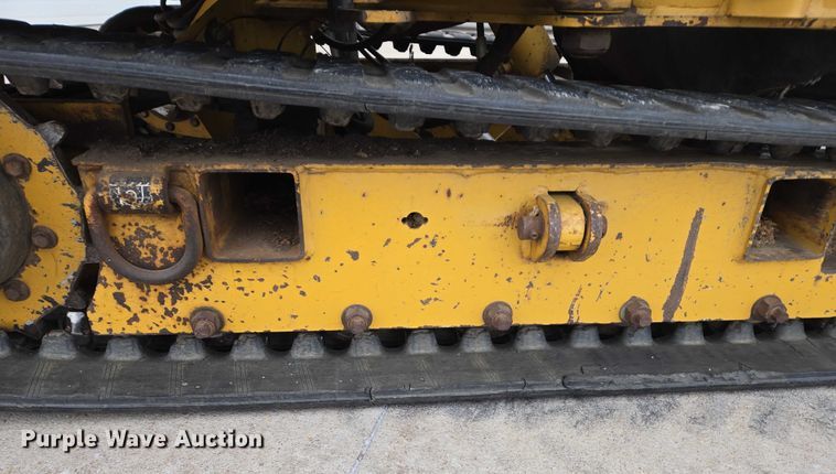 image for item EB1195 2004 Vermeer SC60TX stump grinder