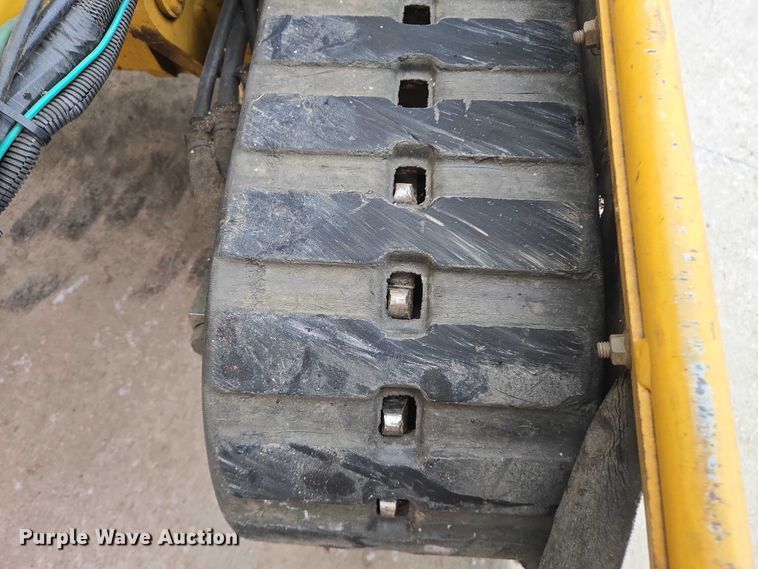 image for item EB1195 2004 Vermeer SC60TX stump grinder