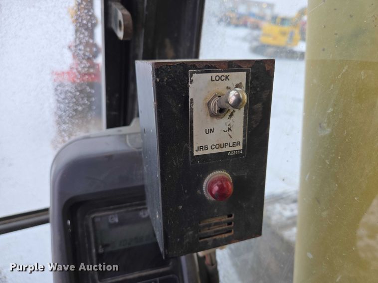 image for item EB1202 2004 Komatsu PC308USLC-3 excavator