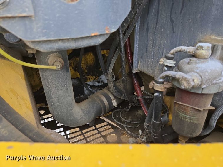 image for item EB1202 2004 Komatsu PC308USLC-3 excavator