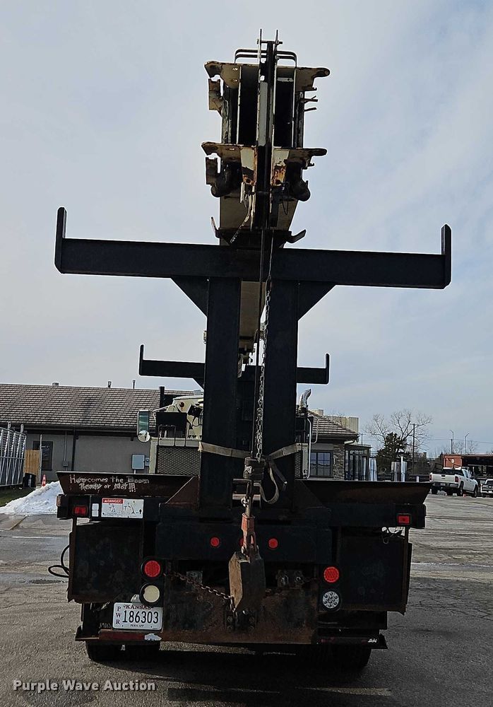 image for item EB8455 2005 Sterling Truck L9500 Series crane truck