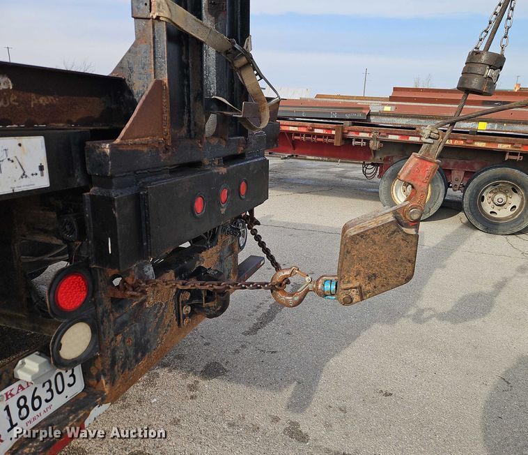 image for item EB8455 2005 Sterling Truck L9500 Series crane truck