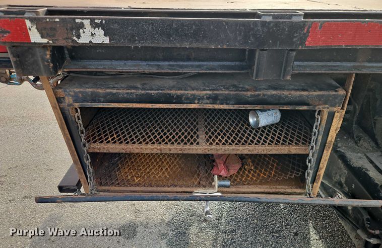 image for item EB8455 2005 Sterling Truck L9500 Series crane truck