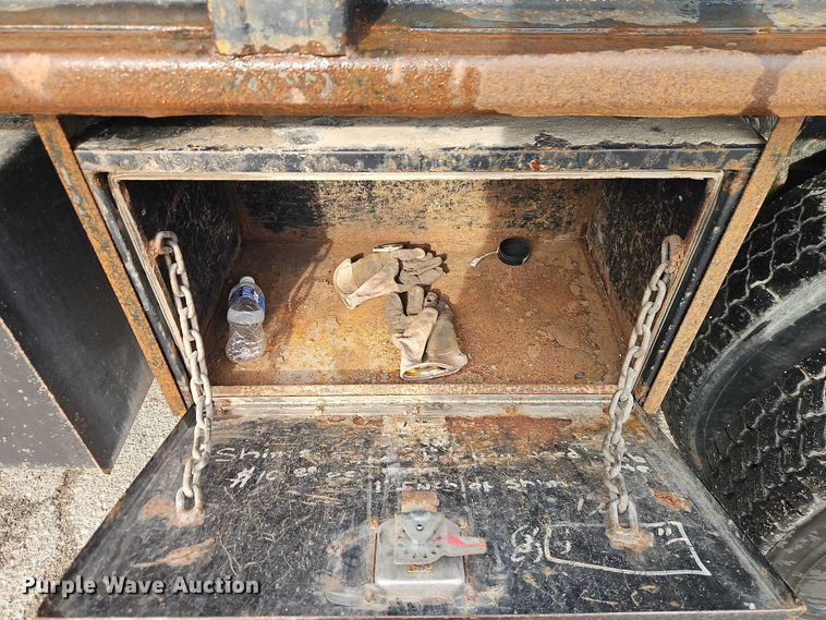 image for item EB8455 2005 Sterling Truck L9500 Series crane truck