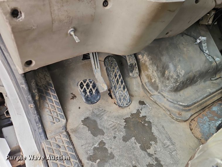 image for item EB8455 2005 Sterling Truck L9500 Series crane truck