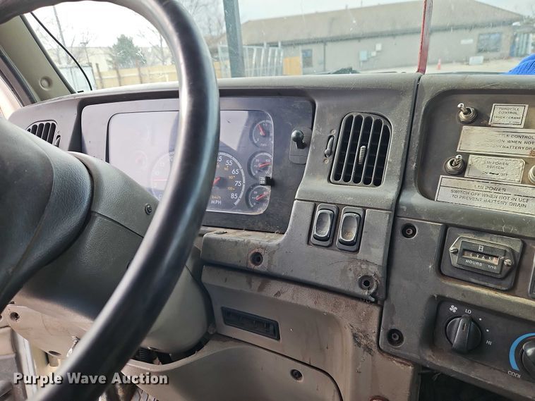 image for item EB8455 2005 Sterling Truck L9500 Series crane truck