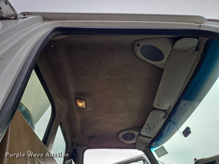 image for item EB8455 2005 Sterling Truck L9500 Series crane truck