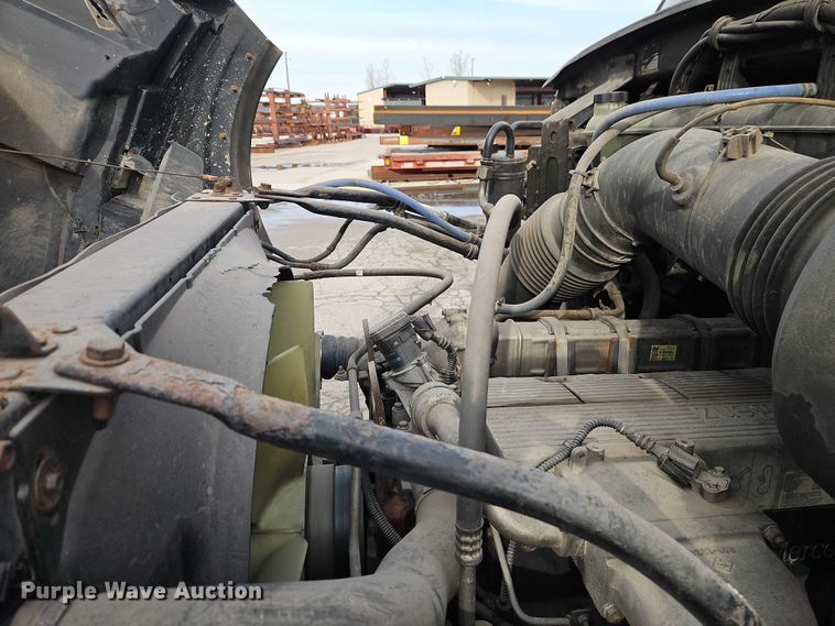 image for item EB8455 2005 Sterling Truck L9500 Series crane truck