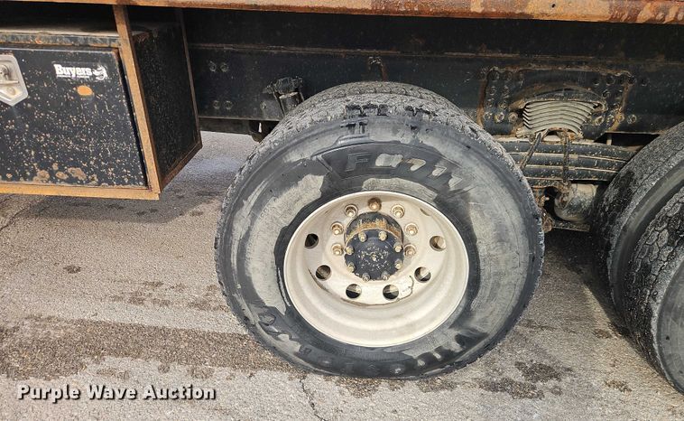 image for item EB8455 2005 Sterling Truck L9500 Series crane truck