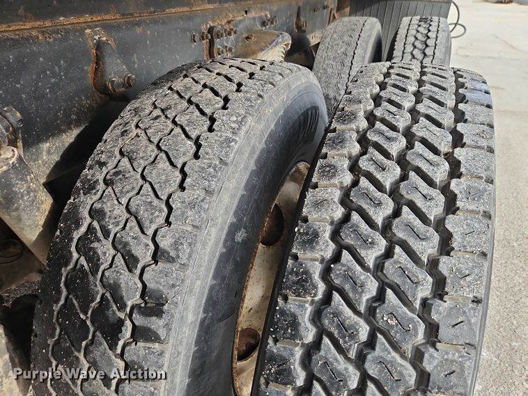 image for item EB8455 2005 Sterling Truck L9500 Series crane truck