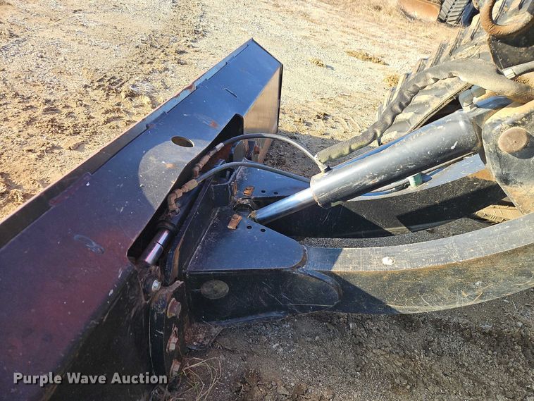 image for item EB8467 2010 Ditch Witch RT115 Quad vibratory cable plow