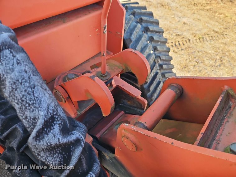 image for item EB8467 2010 Ditch Witch RT115 Quad vibratory cable plow