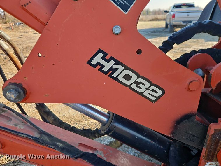 image for item EB8467 2010 Ditch Witch RT115 Quad vibratory cable plow