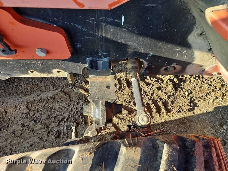 image for item EB8467 2010 Ditch Witch RT115 Quad vibratory cable plow