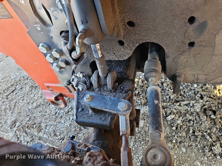 image for item EB8467 2010 Ditch Witch RT115 Quad vibratory cable plow