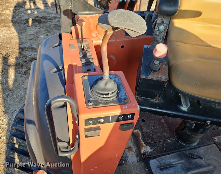 image for item EB8467 2010 Ditch Witch RT115 Quad vibratory cable plow