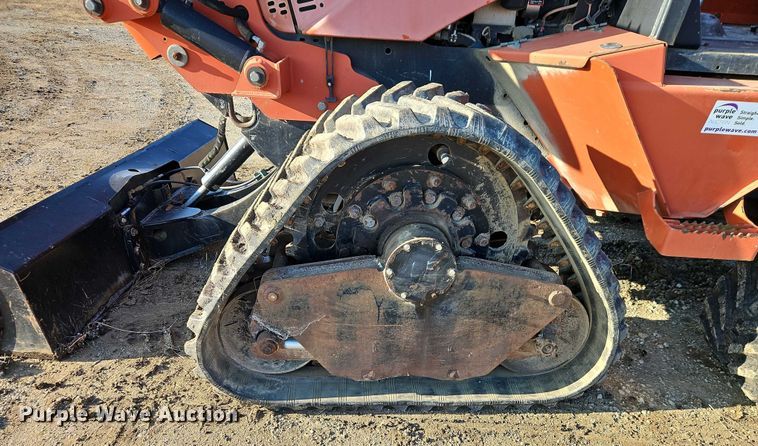 image for item EB8467 2010 Ditch Witch RT115 Quad vibratory cable plow