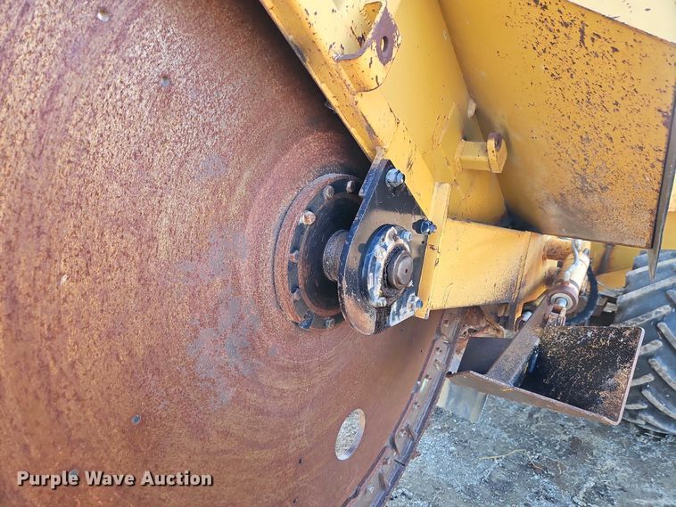 image for item EB8468 Vermeer RTX1250 Rock Saw