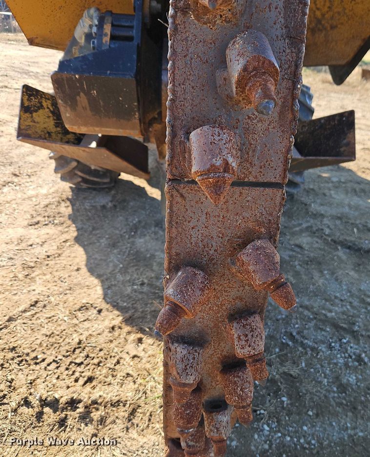 image for item EB8468 Vermeer RTX1250 Rock Saw