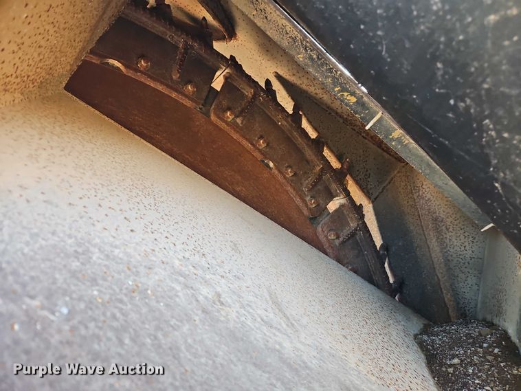 image for item EB8468 Vermeer RTX1250 Rock Saw