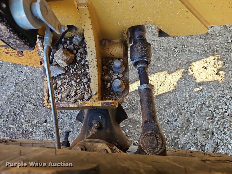 image for item EB8468 Vermeer RTX1250 Rock Saw