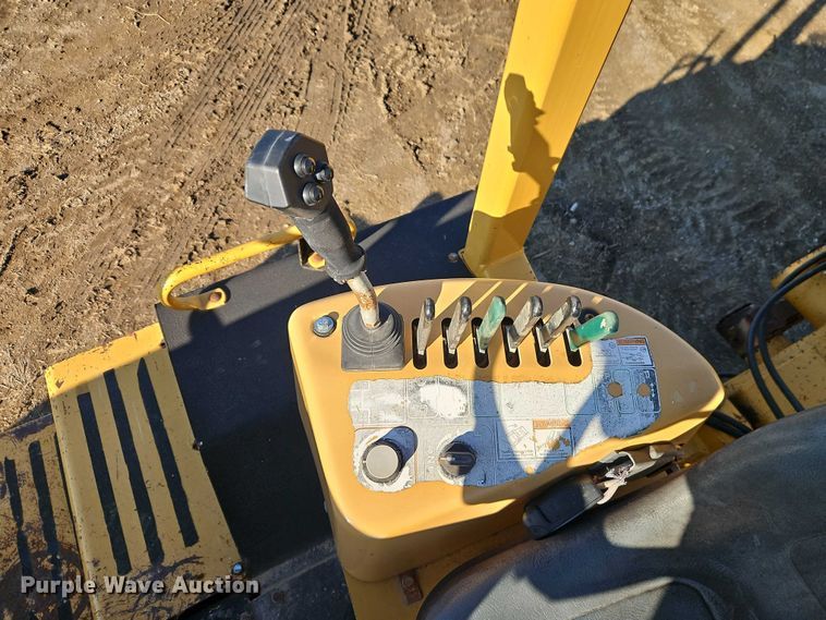 image for item EB8468 Vermeer RTX1250 Rock Saw