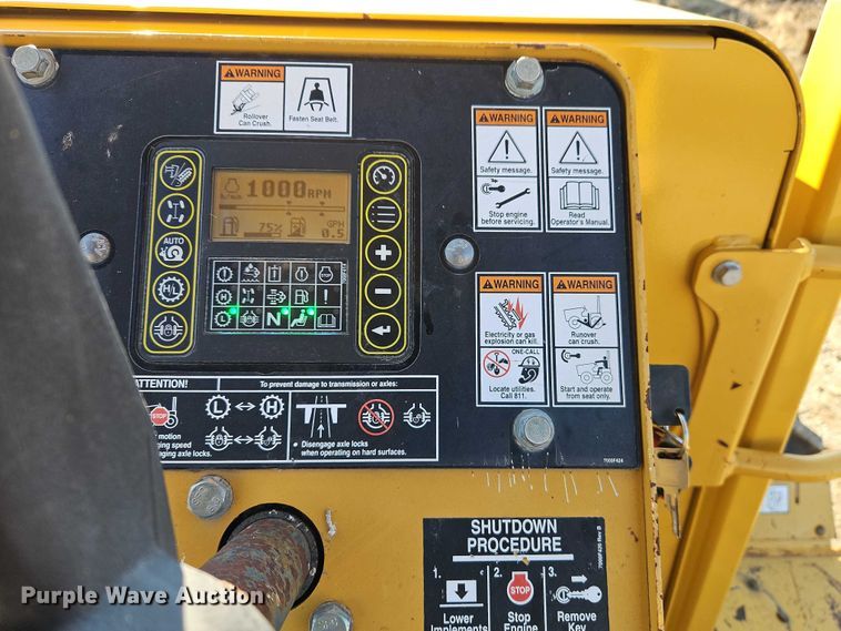 image for item EB8468 Vermeer RTX1250 Rock Saw