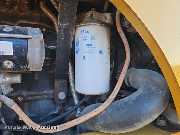 image for item EB8468 Vermeer RTX1250 Rock Saw