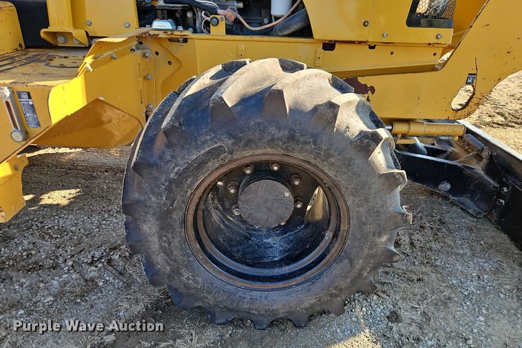 image for item EB8468 Vermeer RTX1250 Rock Saw