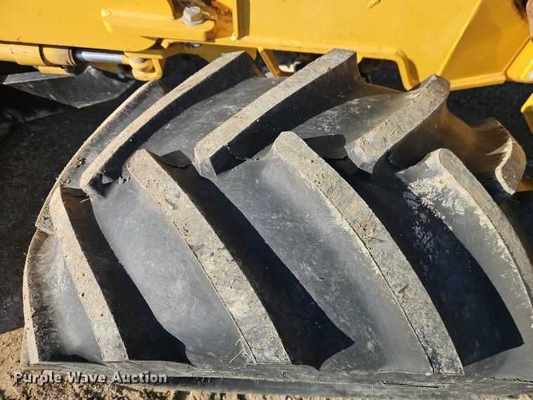 image for item EB8468 Vermeer RTX1250 Rock Saw