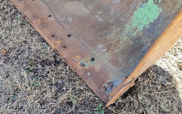 image for item EB8474 100