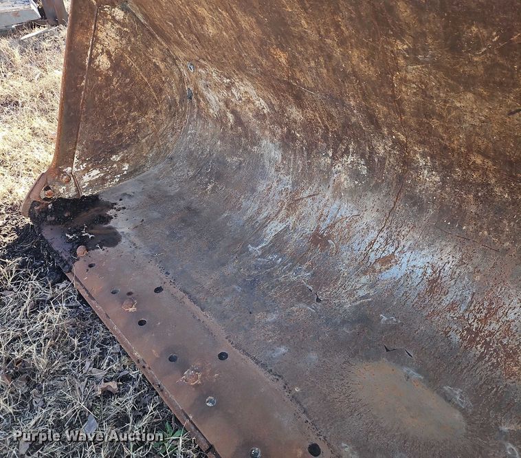 image for item EB8474 100