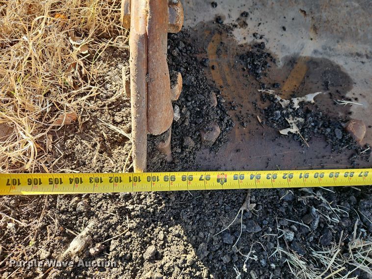 image for item EB8474 100