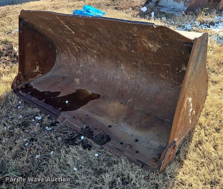 image for item EB8475 100