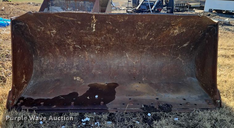 image for item EB8475 100