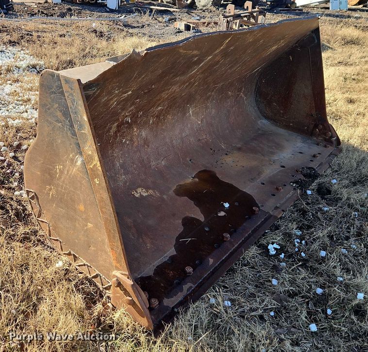 image for item EB8475 100