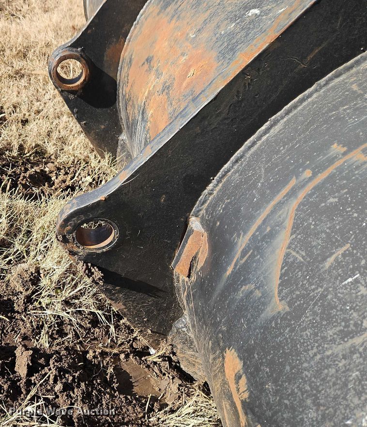 image for item EB8475 100