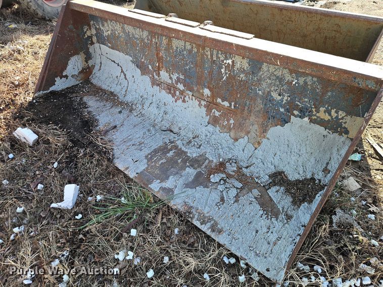 image for item EB8476 (2) telehandler buckets