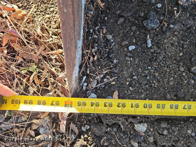 image for item EB8476 (2) telehandler buckets