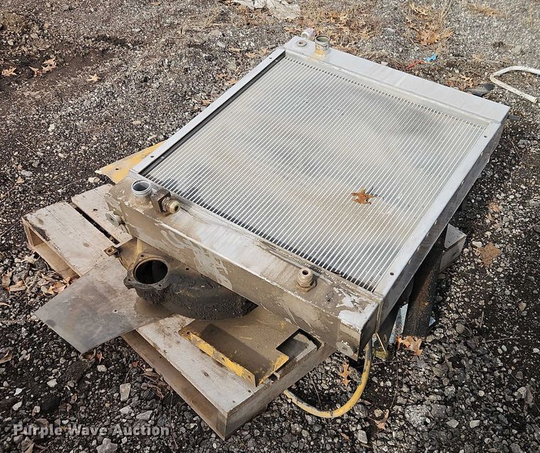 image for item EB8480 1999 Caterpillar 924G wheel loader