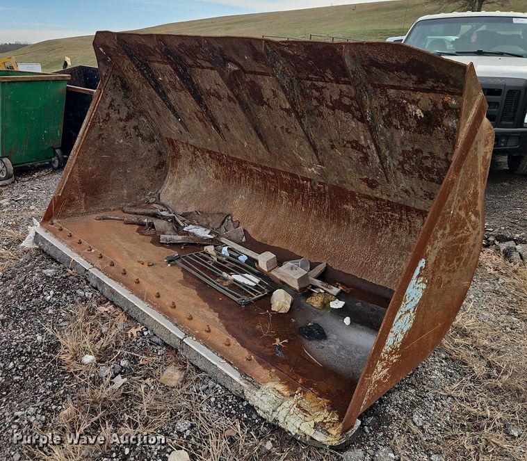 image for item EB8480 1999 Caterpillar 924G wheel loader